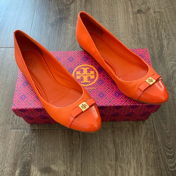 Tory Burch Shoes - Tory Burch Hugo Flat